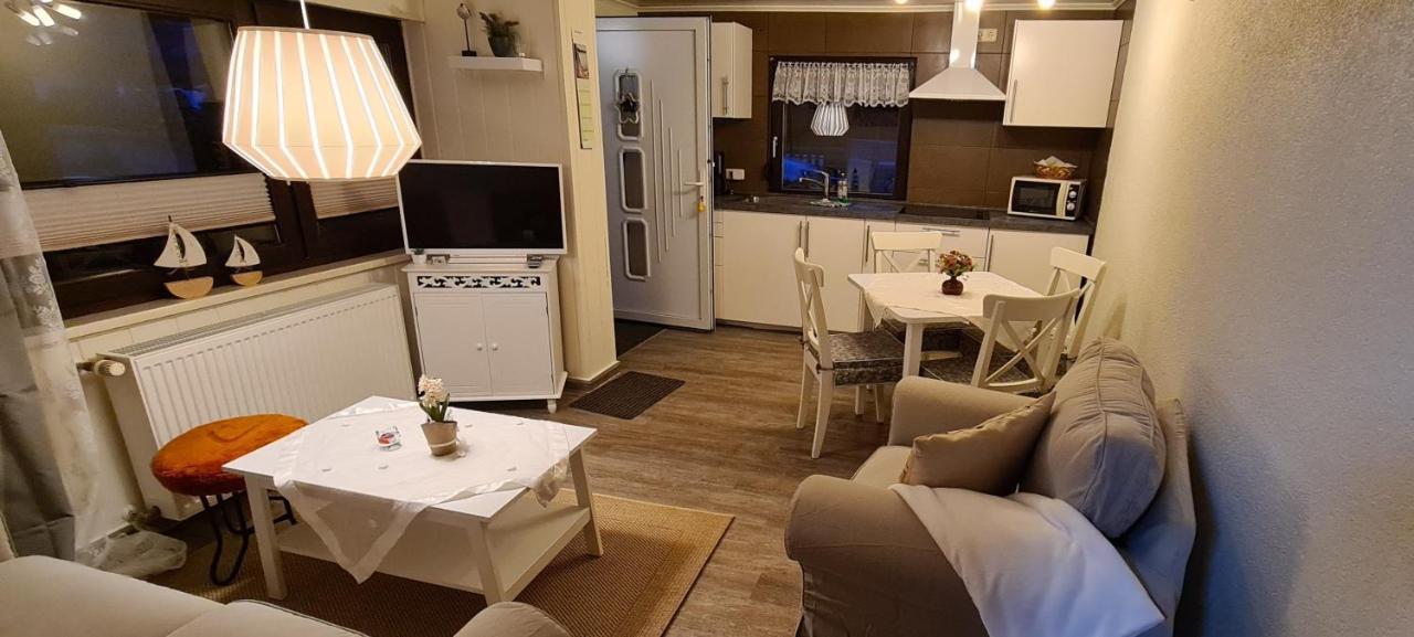 Ferienwohnung "Juliette" Цингст Екстер'єр фото